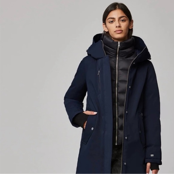 SOLD- Stunning new winter coat-never worn - Picture 1 of 12